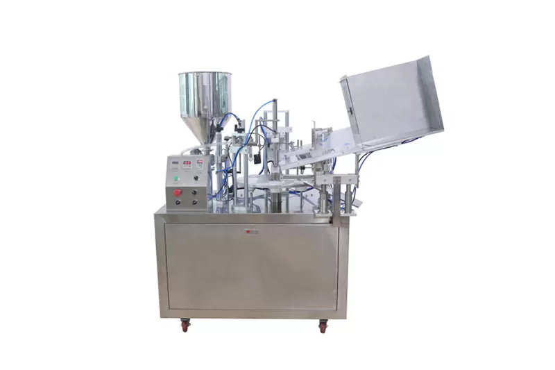 china wanjin hot sell three in one Monoblock Filling washing capping Machine
